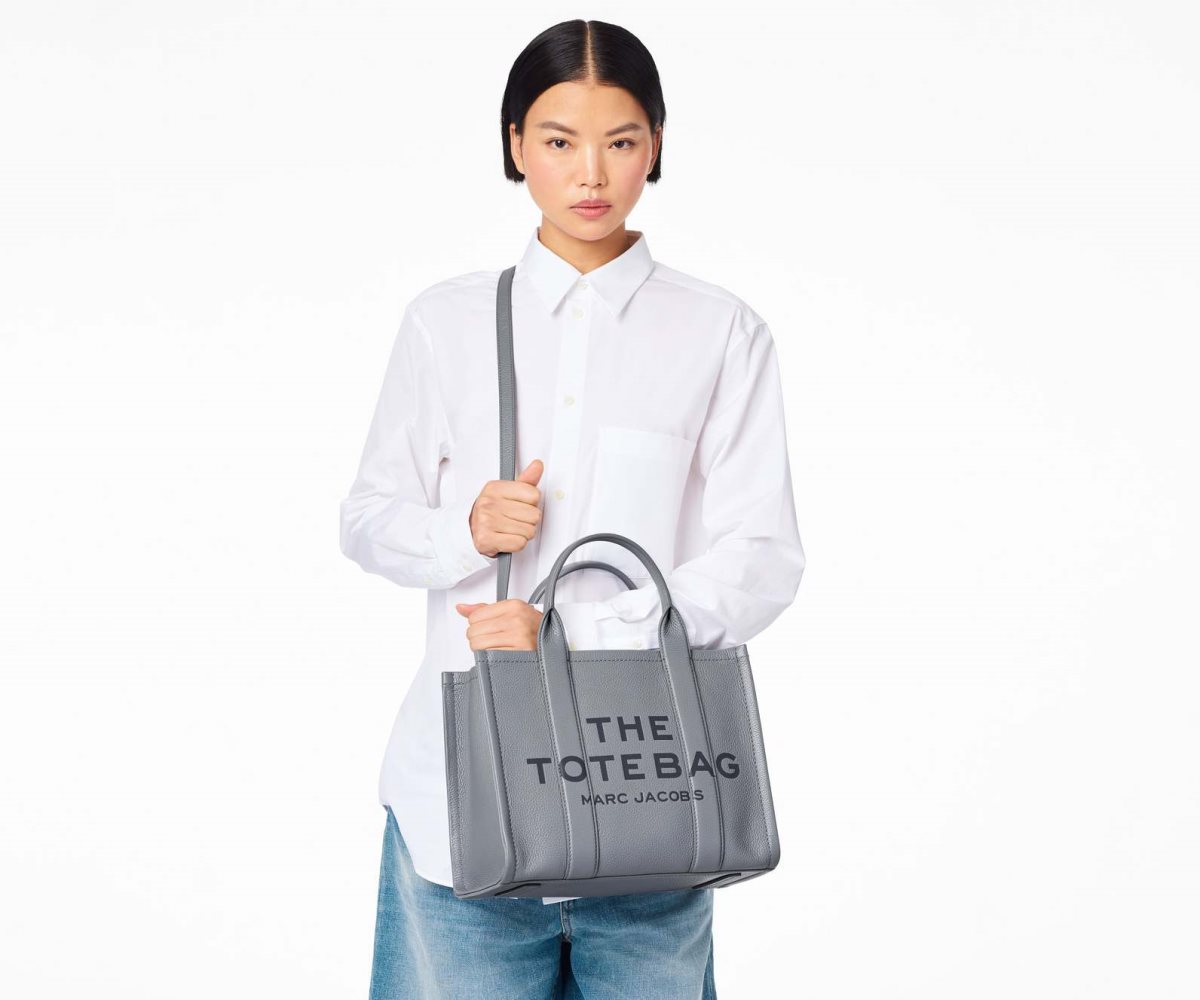 Marc Jacobs Leather Medium Tote Bag Wolf Grey | 3510WPCBR